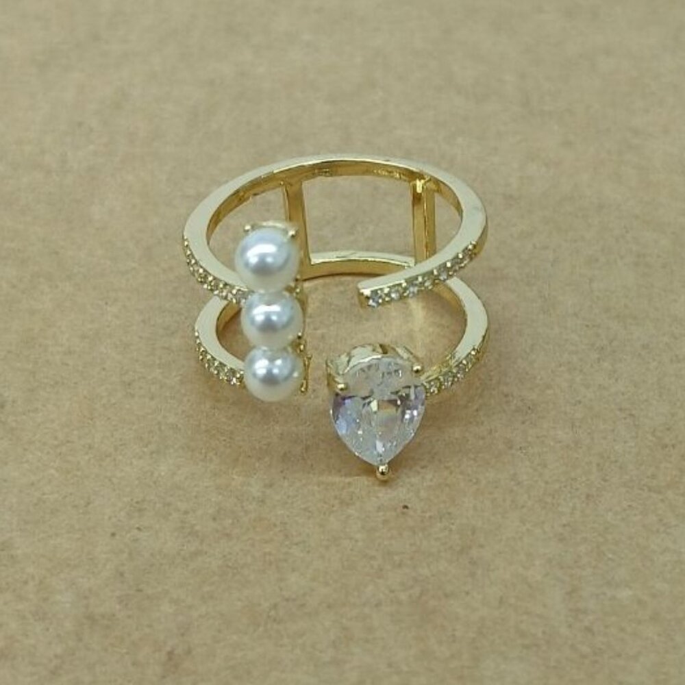 Gold plated women's Ring , New with tags , Gold & White